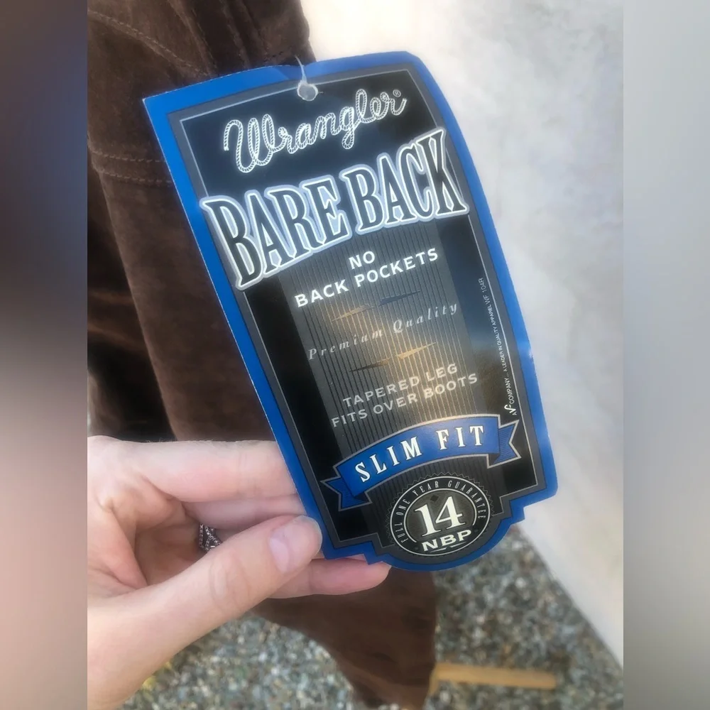 NWT wrangler suede jeans - Picture 8 of 11